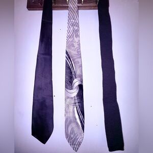 Lot of 3 Children’s Neckties Young Boy Girl Man Black and Gray Patterned Necktie